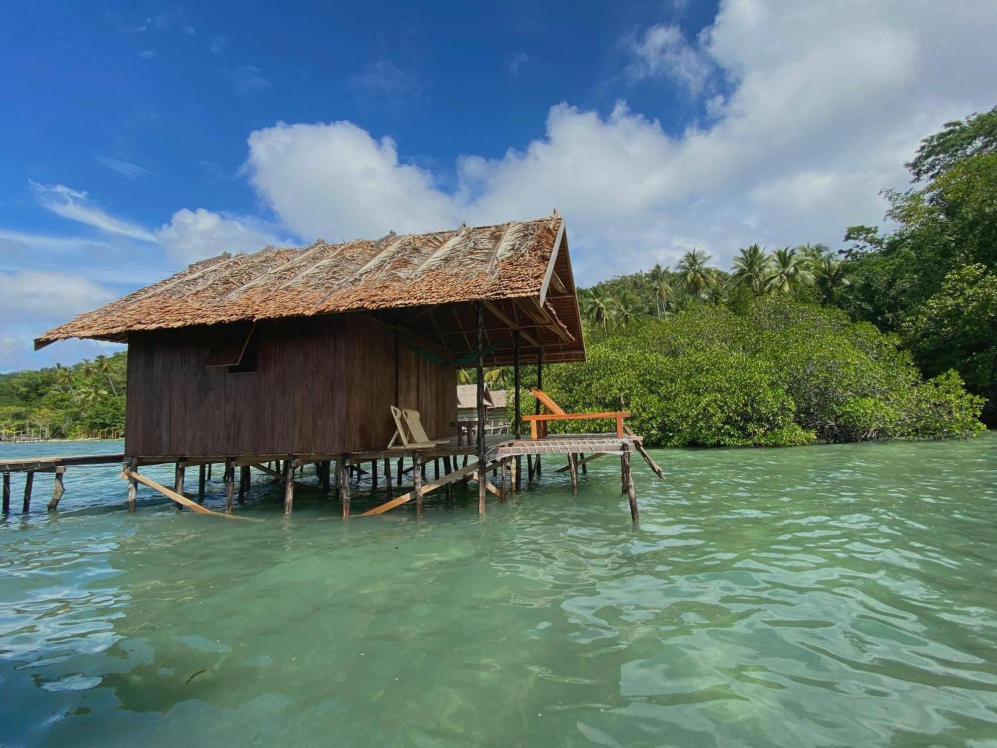 Mansuar Raja Ampat Bungalows Kri Dış mekan fotoğraf